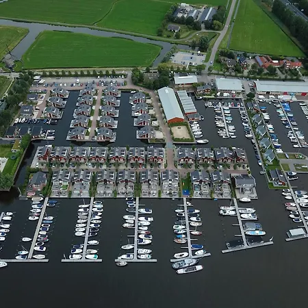 In Netherlands Near Amsterdam, Cleaning Included Appartamento