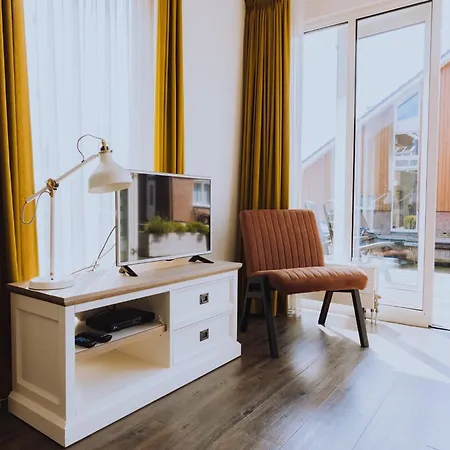 Appartamento In Netherlands Near Amsterdam, Cleaning Included