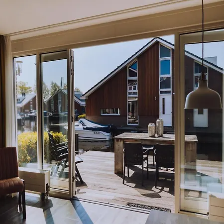 In Netherlands Near Amsterdam, Cleaning Included Appartamento *